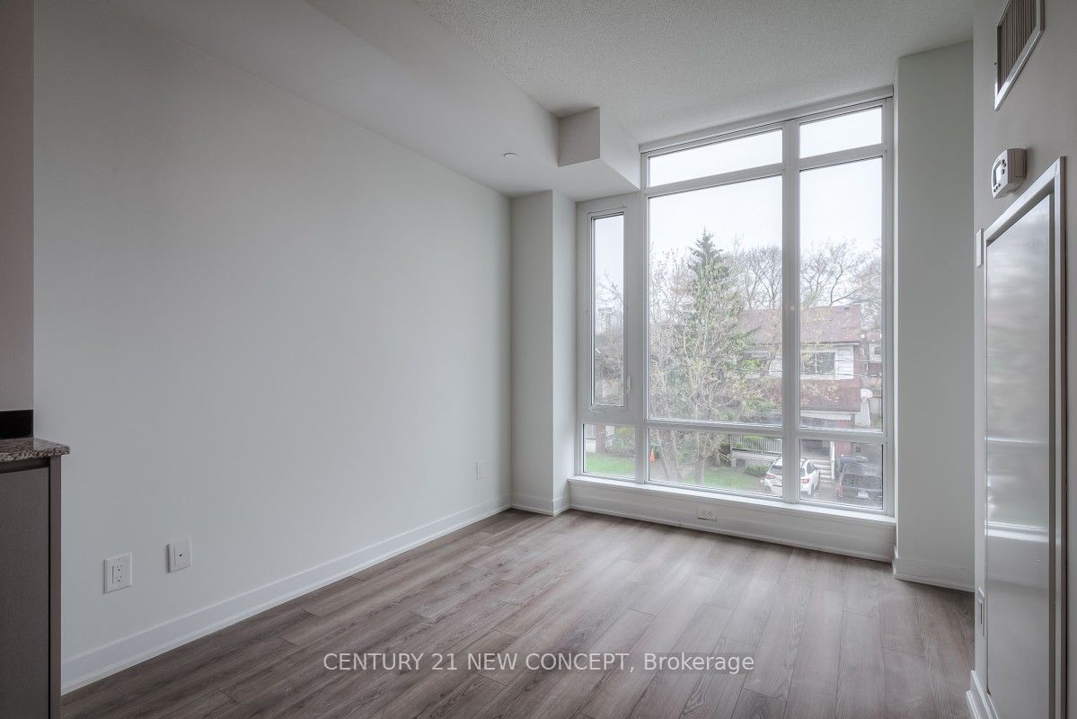 60 Berwick Ave, unit 204 for sale