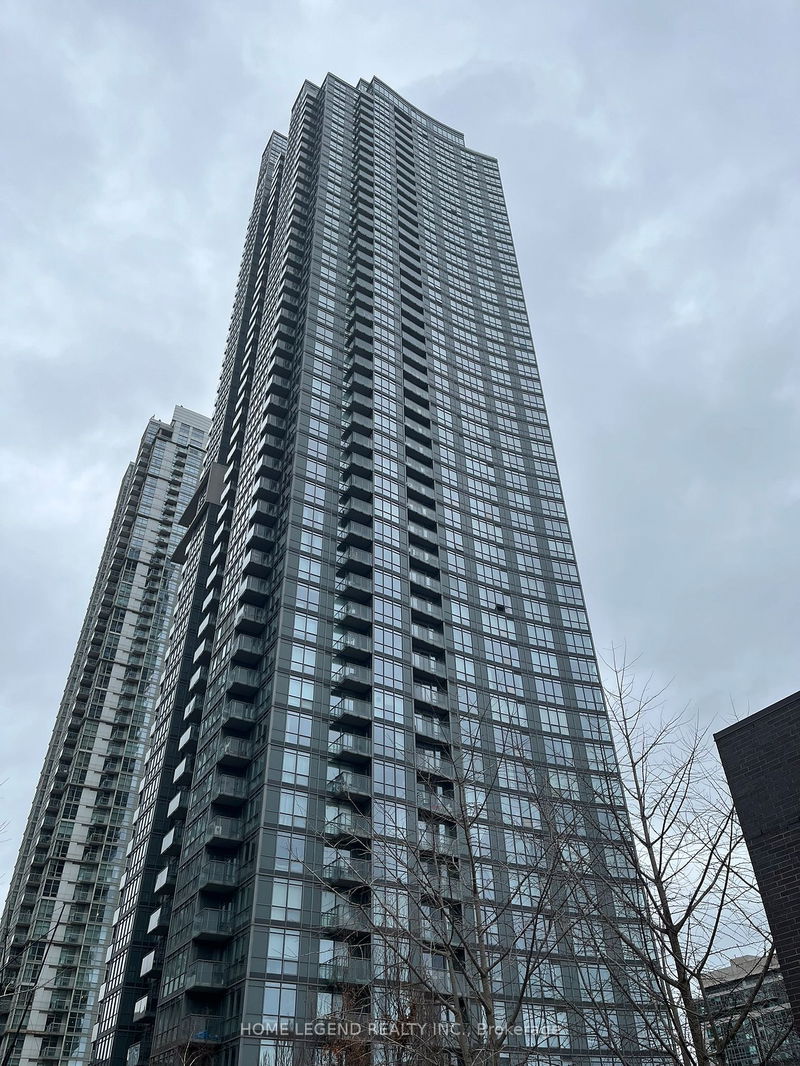 11 Brunel Crt, unit 5512 for rent