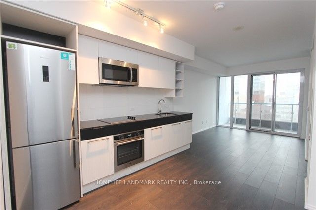 68 Shuter St, unit 1807 for rent