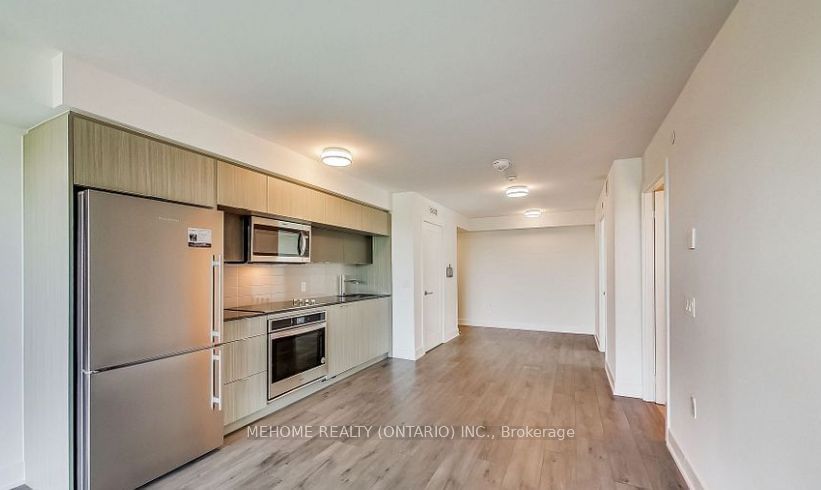 585 Bloor St E, unit 923 for rent