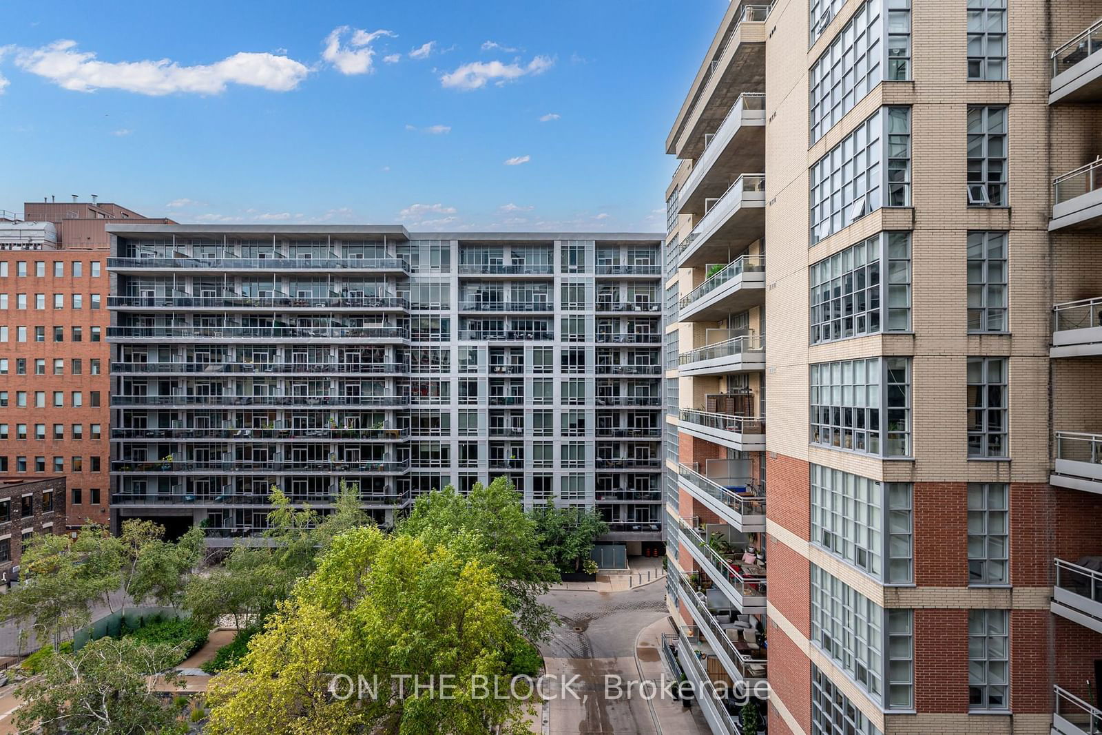 478 King St W, unit 616 for sale