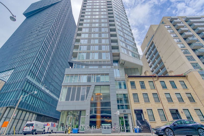 68 Shuter St, unit 2811 for rent