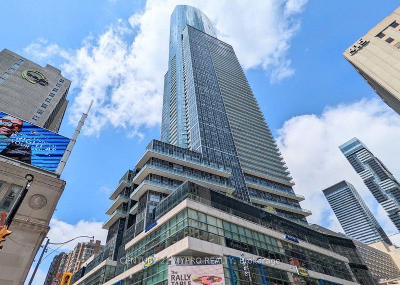 386 Yonge St, unit 2908 for rent