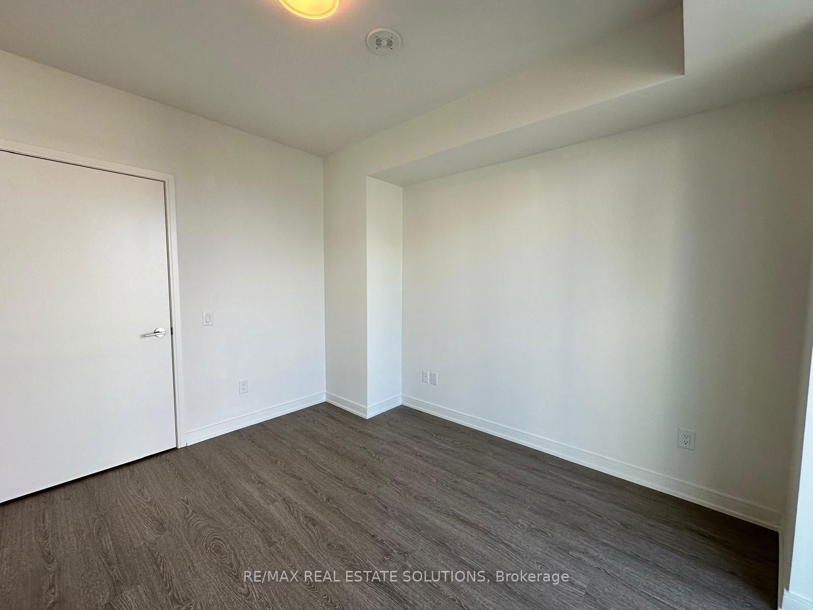 425 Front St E, unit 1105 for rent