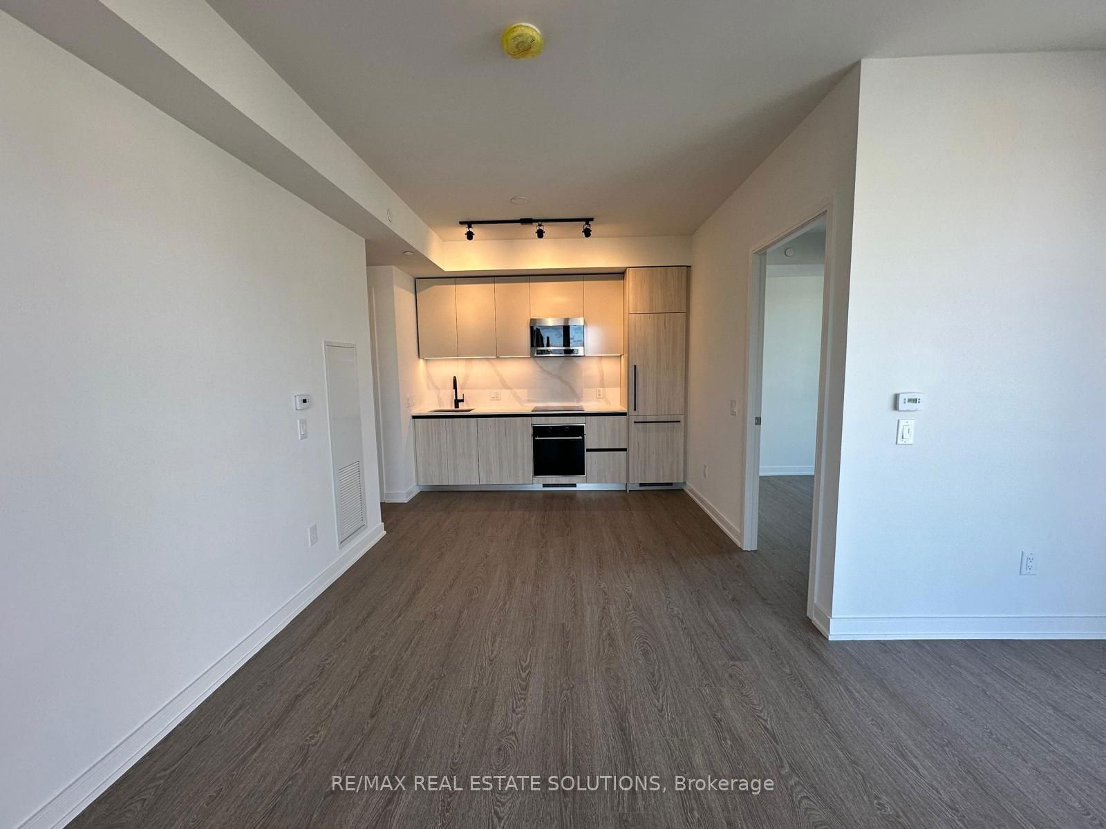 425 Front St E, unit 1105 for rent