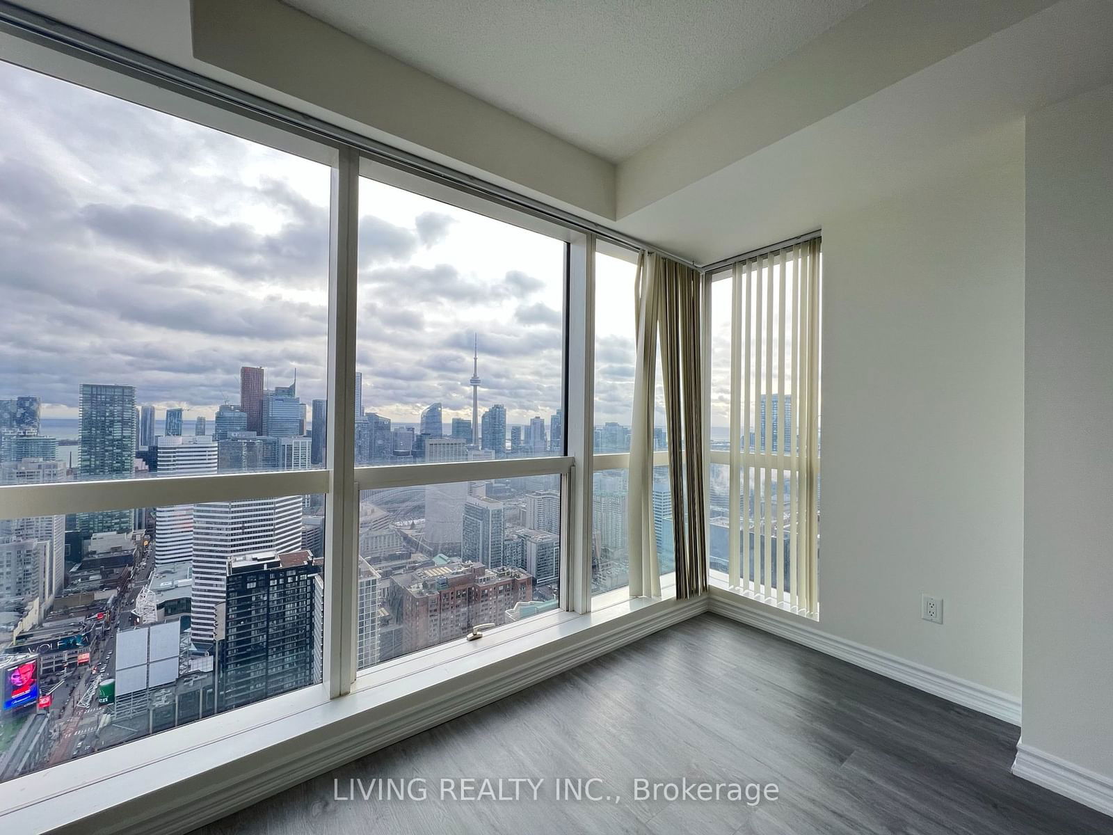 386 Yonge St, unit 5309 for rent