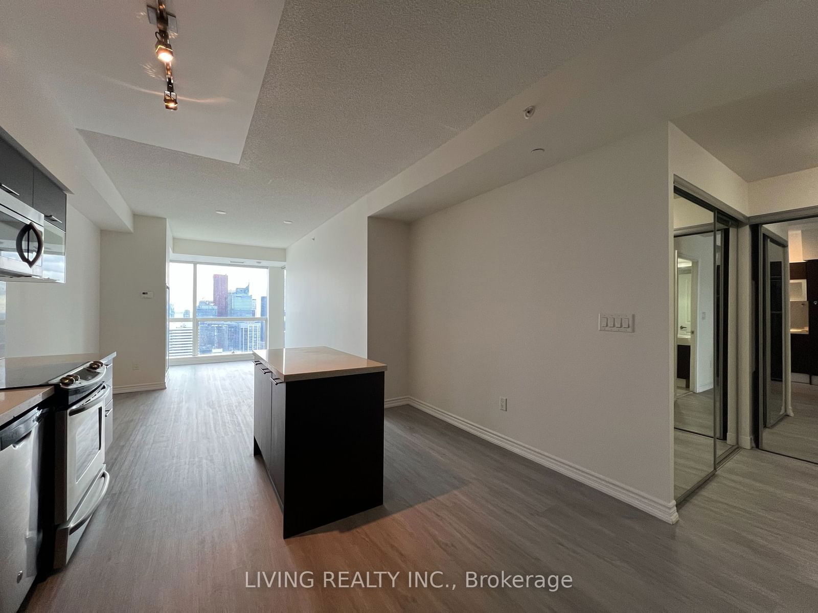 386 Yonge St, unit 5309 for rent