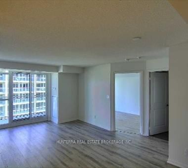 35 Bastion St, unit 1820 for rent