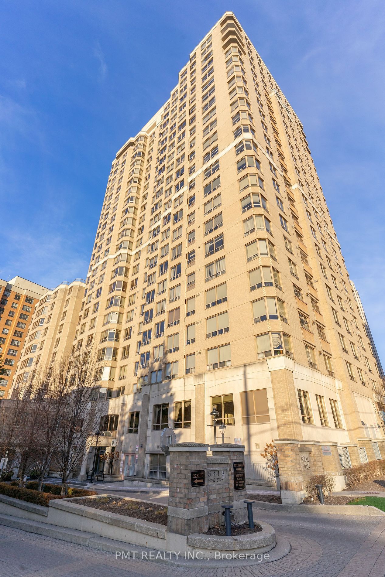 5418 Yonge St, unit PH16 for rent