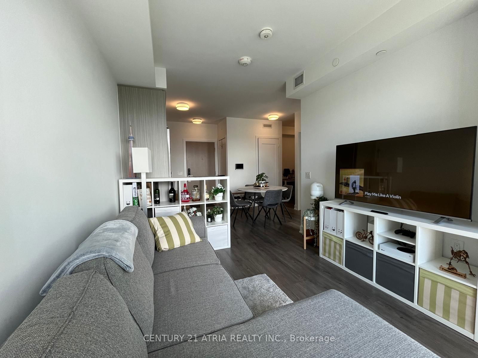 585 Bloor St E, unit 3219 for rent