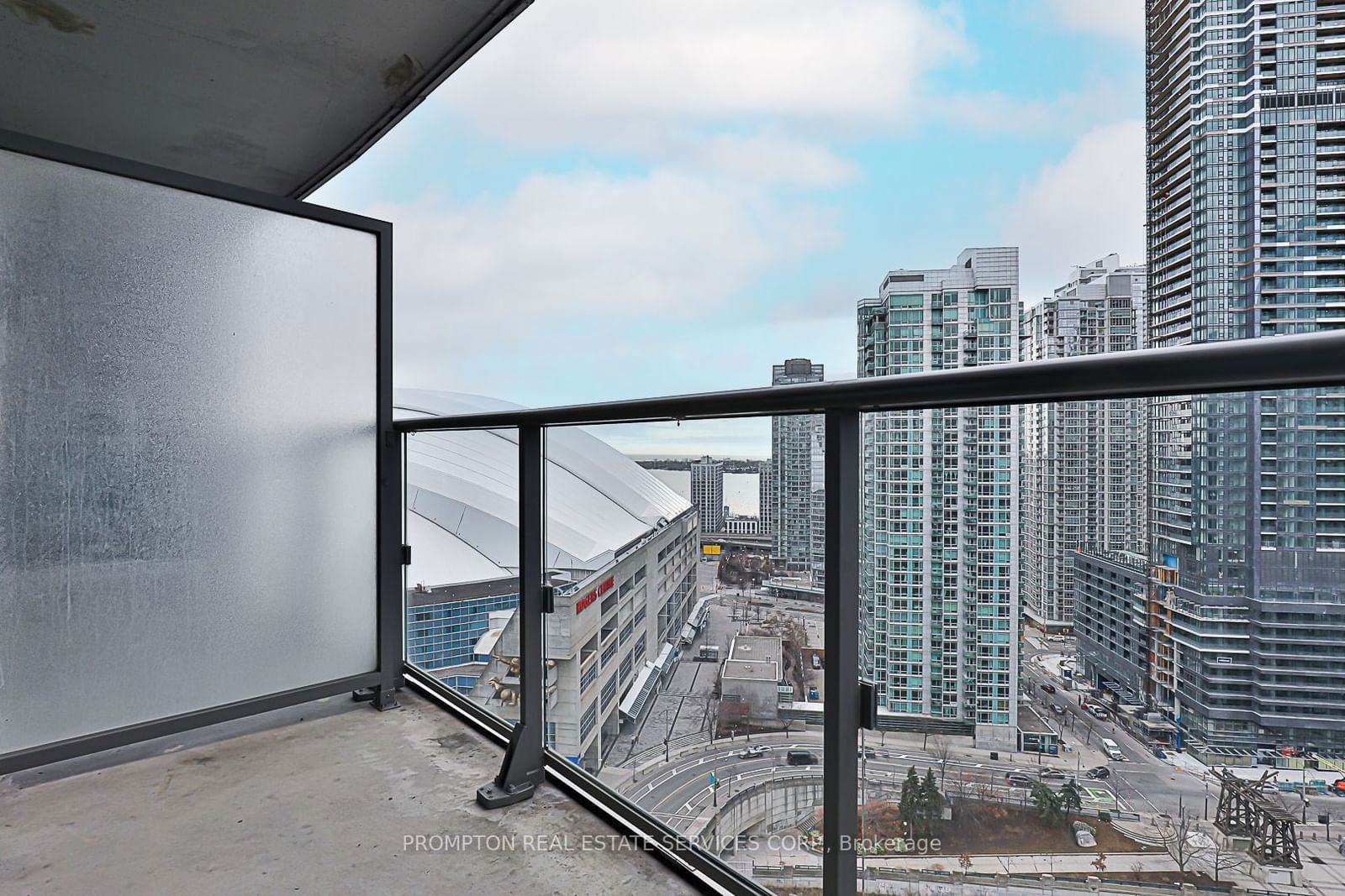 361 Front St, unit 2707 for rent