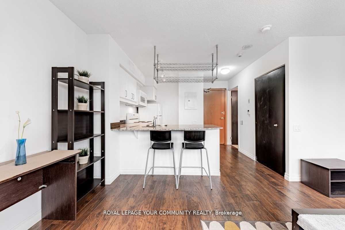 33 sheppard Ave E, unit 2809 for rent