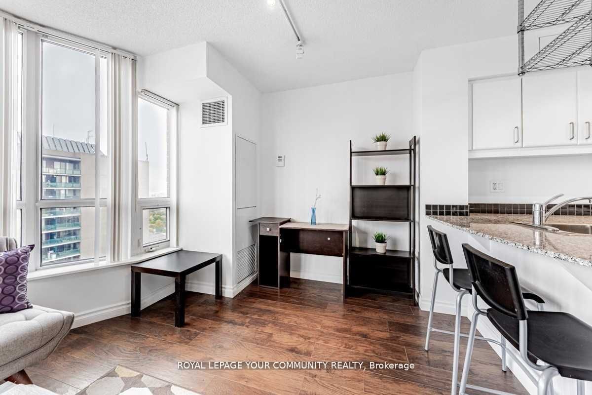 33 sheppard Ave E, unit 2809 for rent