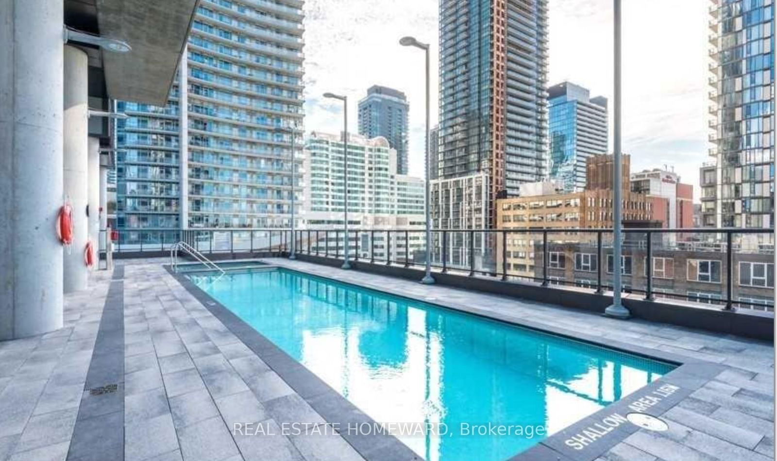 290 Adelaide St W, unit 2407 for rent