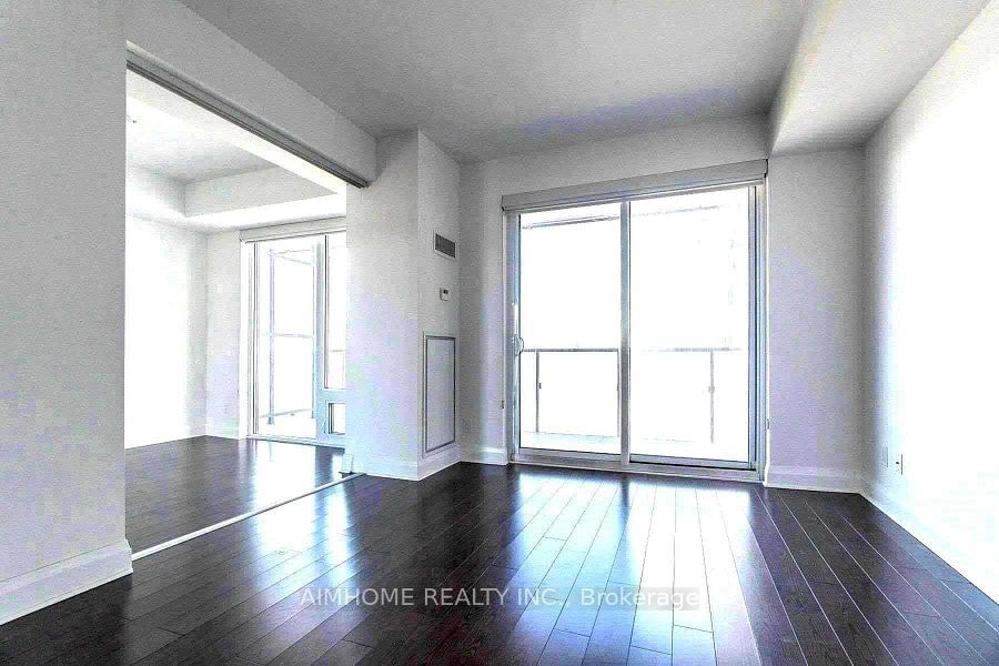 1080 Bay St, unit 1506 for rent