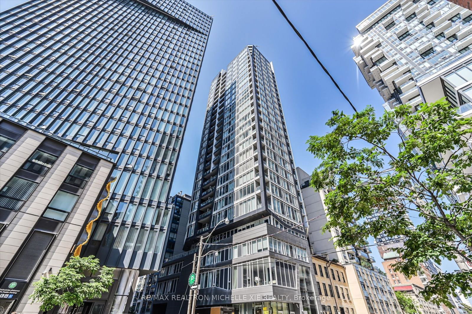 68 Shuter St, unit 2609 for sale