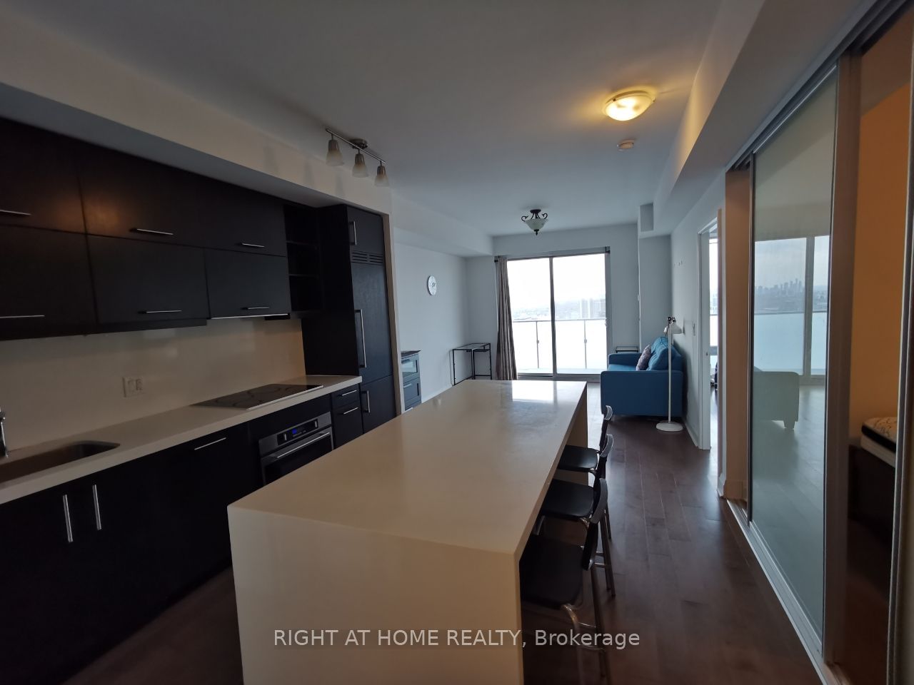 65 St. Mary St, unit 2105 for rent