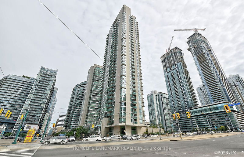 397 Front St W, unit PH03 for rent