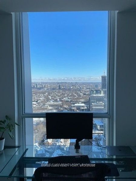 1 Yorkville Ave, unit 4011 for rent