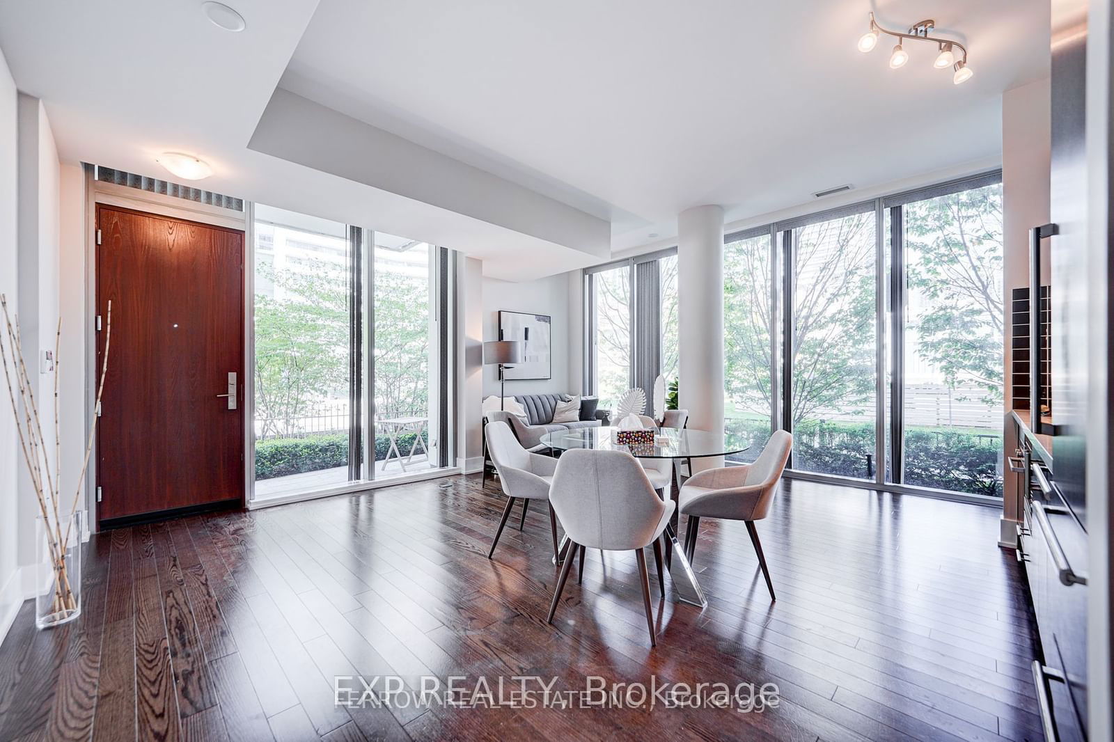 39 Queens Quay E, unit 101 for sale