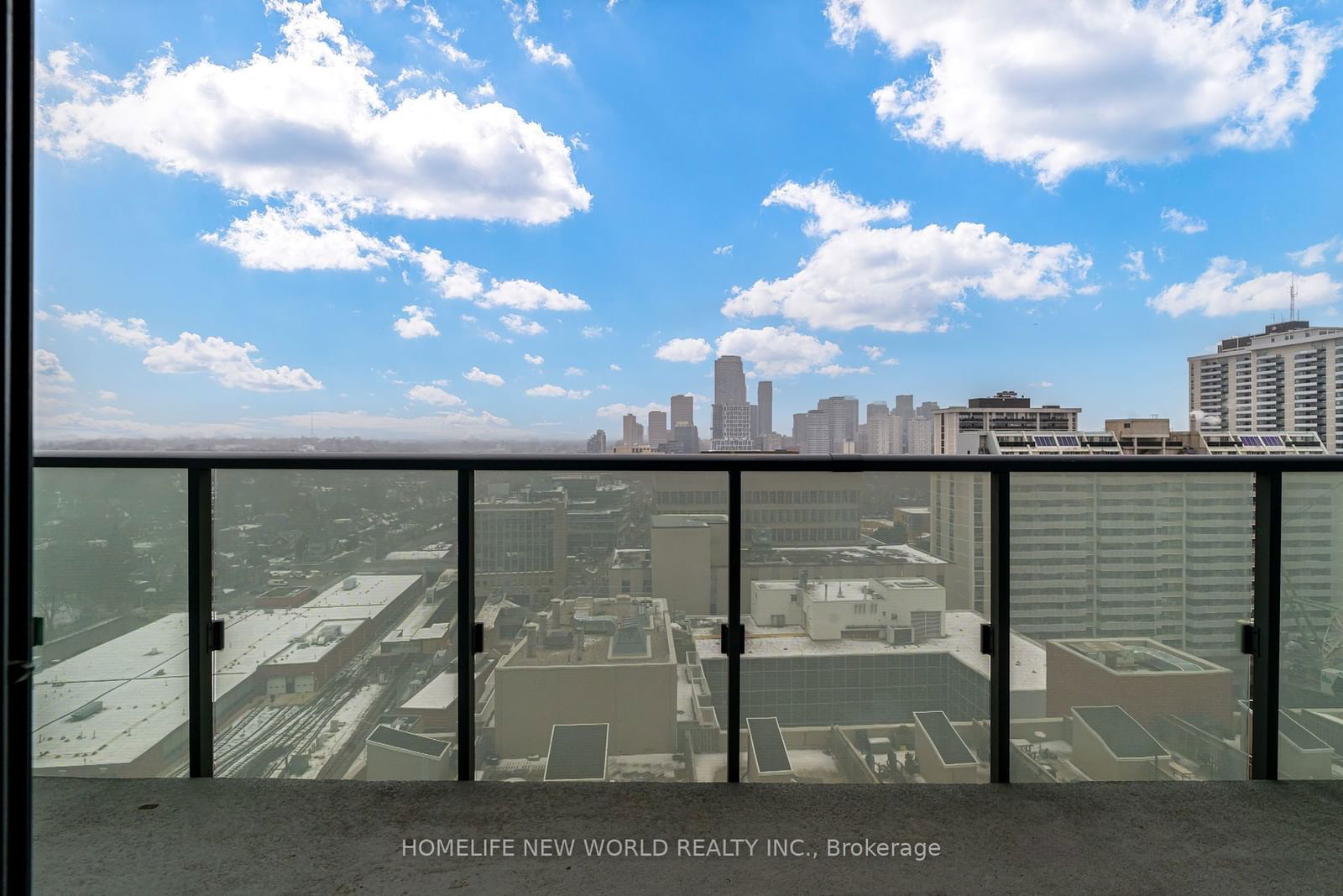 1815 Yonge St, unit 1805 for sale