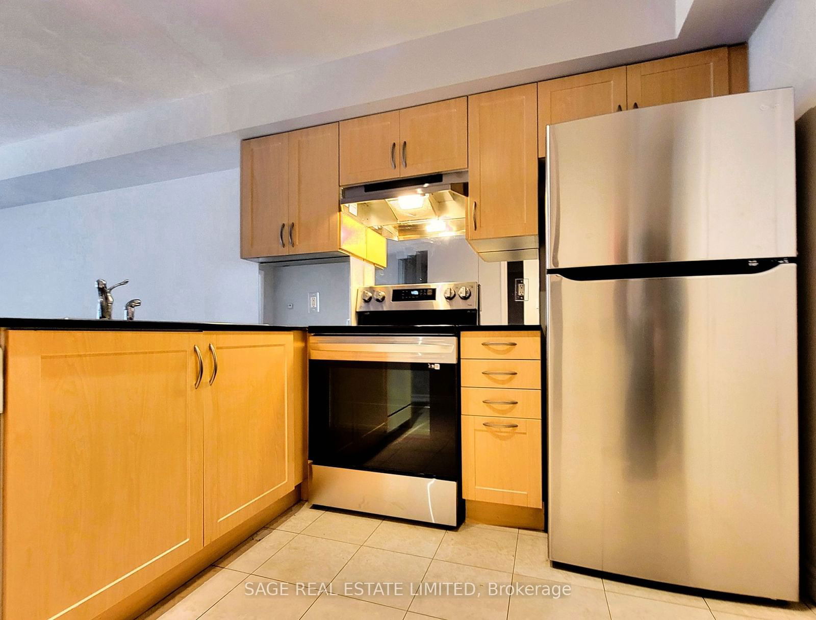 801 Bay St, unit 1505 for rent