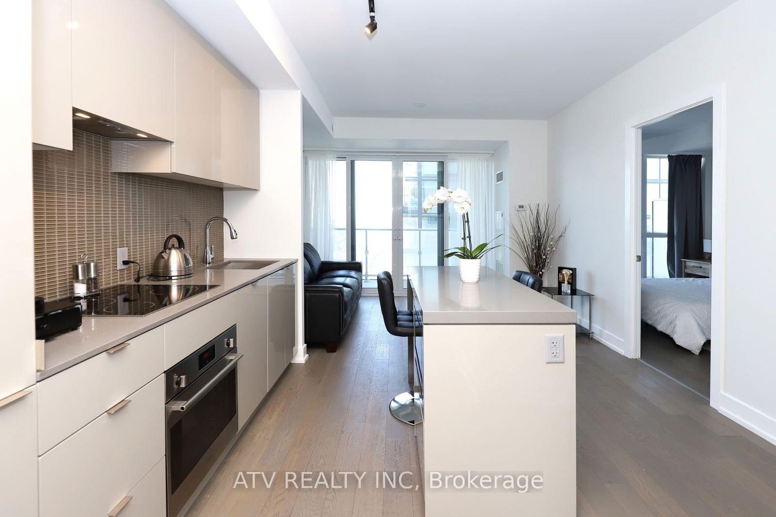 7 Grenville St, unit 5313 for rent