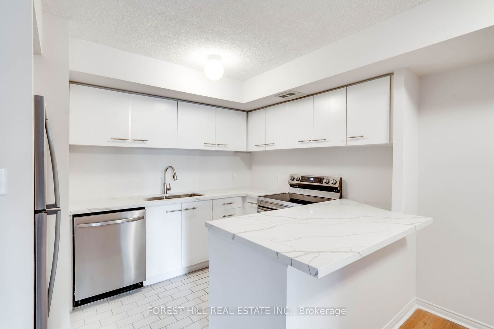 25 The Esplanade, unit 710 for rent