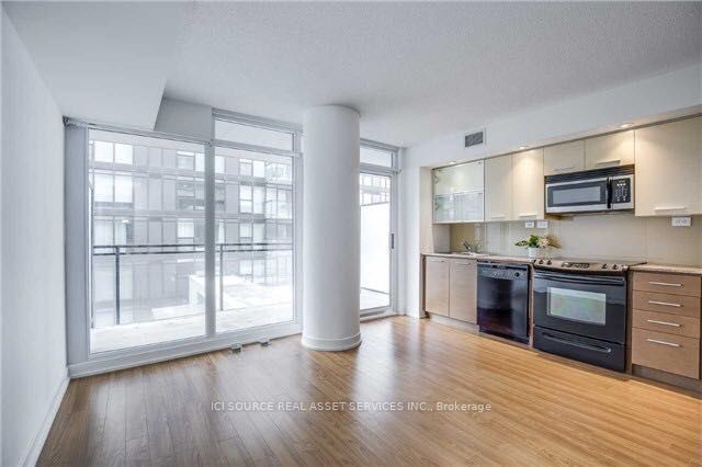 8 Telegram Mews, unit 523 for rent