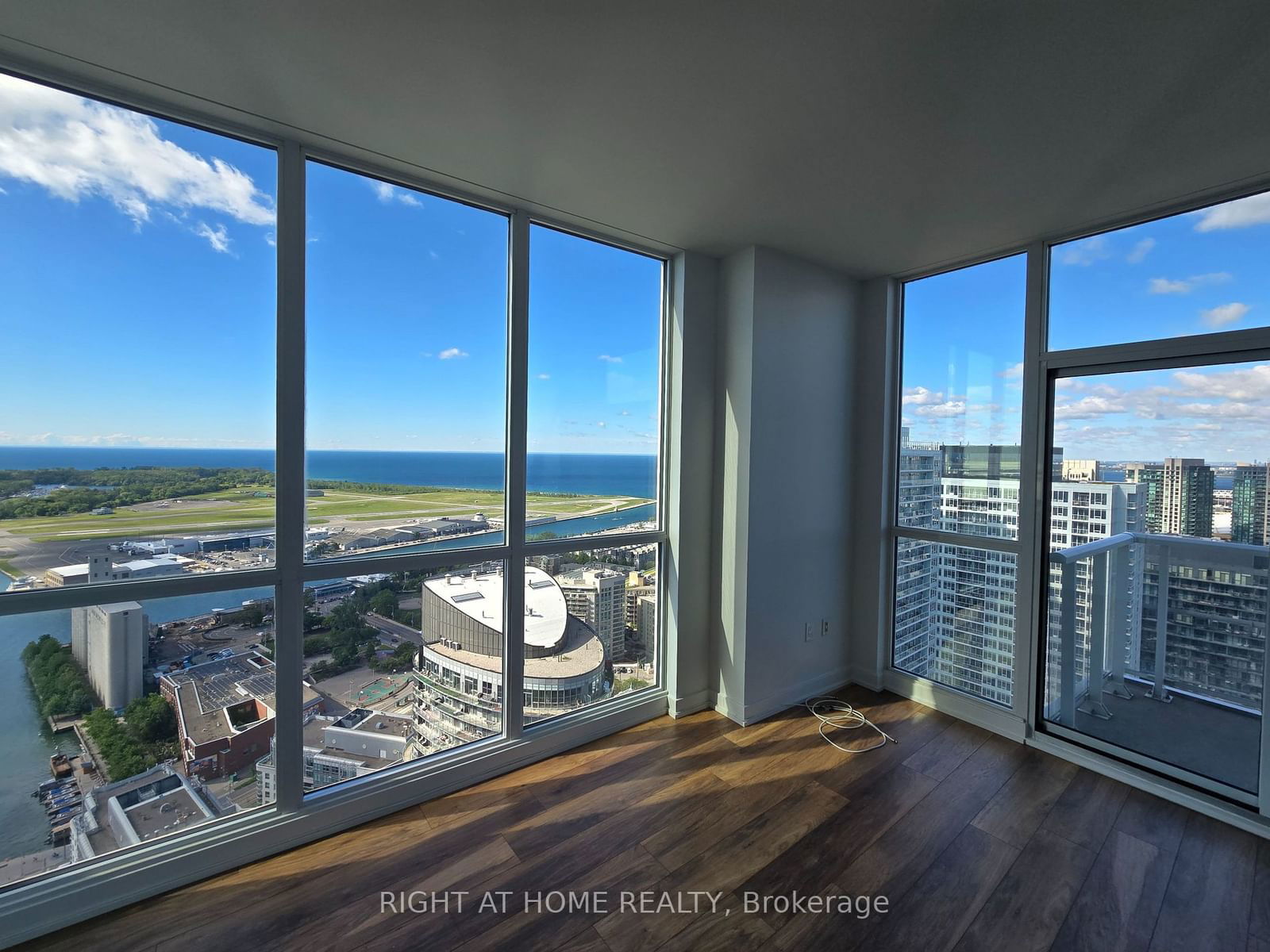 75 Queens Wharf Rd, unit 4708 for rent