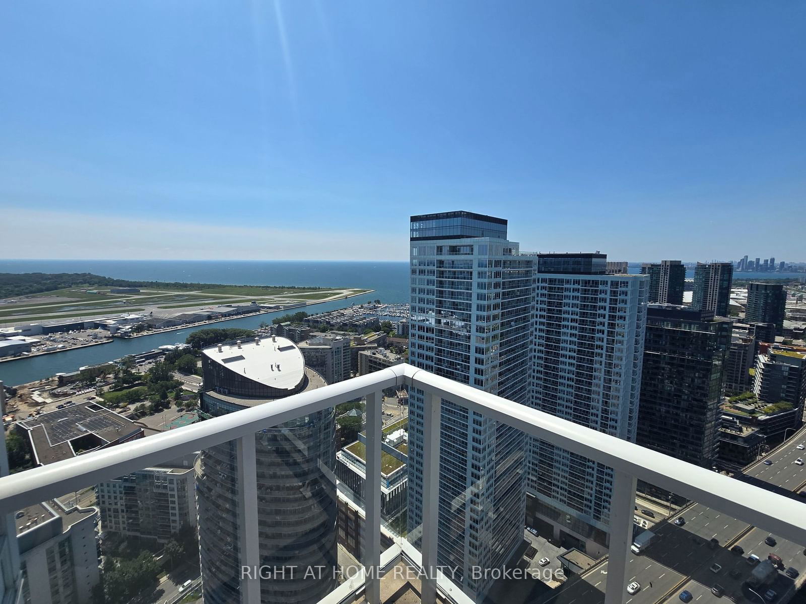 75 Queens Wharf Rd, unit 4708 for rent