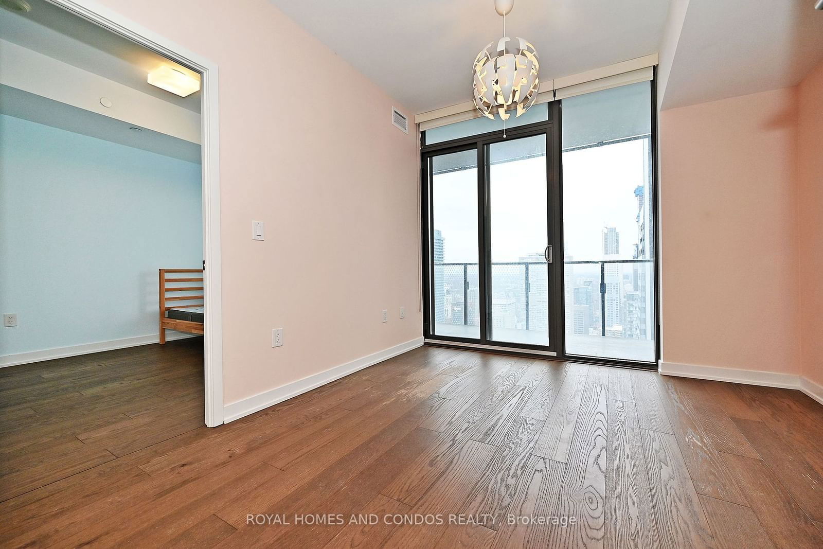 11 Wellesley St W, unit 4609 for rent