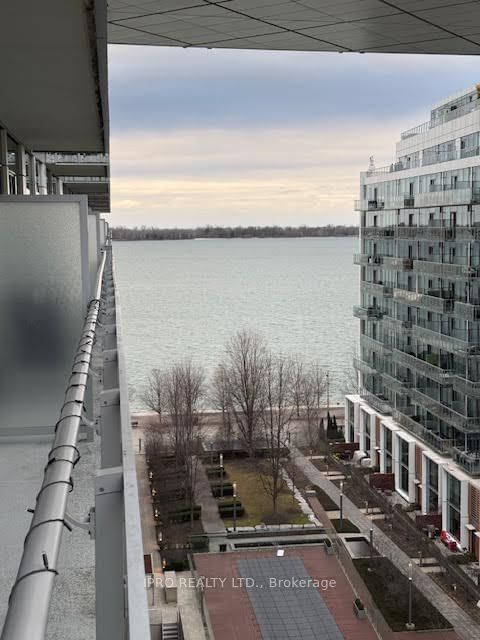 39 QUEENS QUAY E, unit 936 for rent