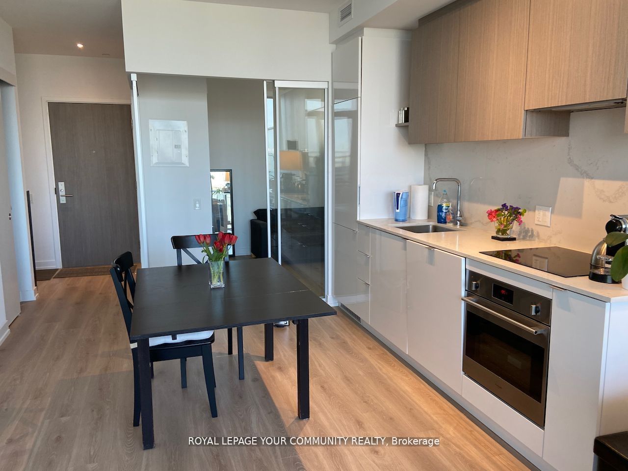 161 Roehampton Ave, unit 4306 for rent