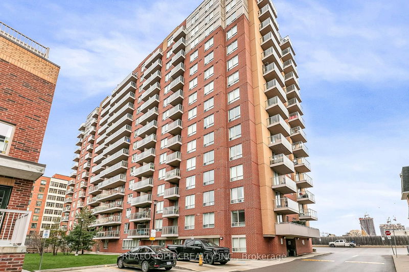 1369 Bloor St W, unit 417 for rent