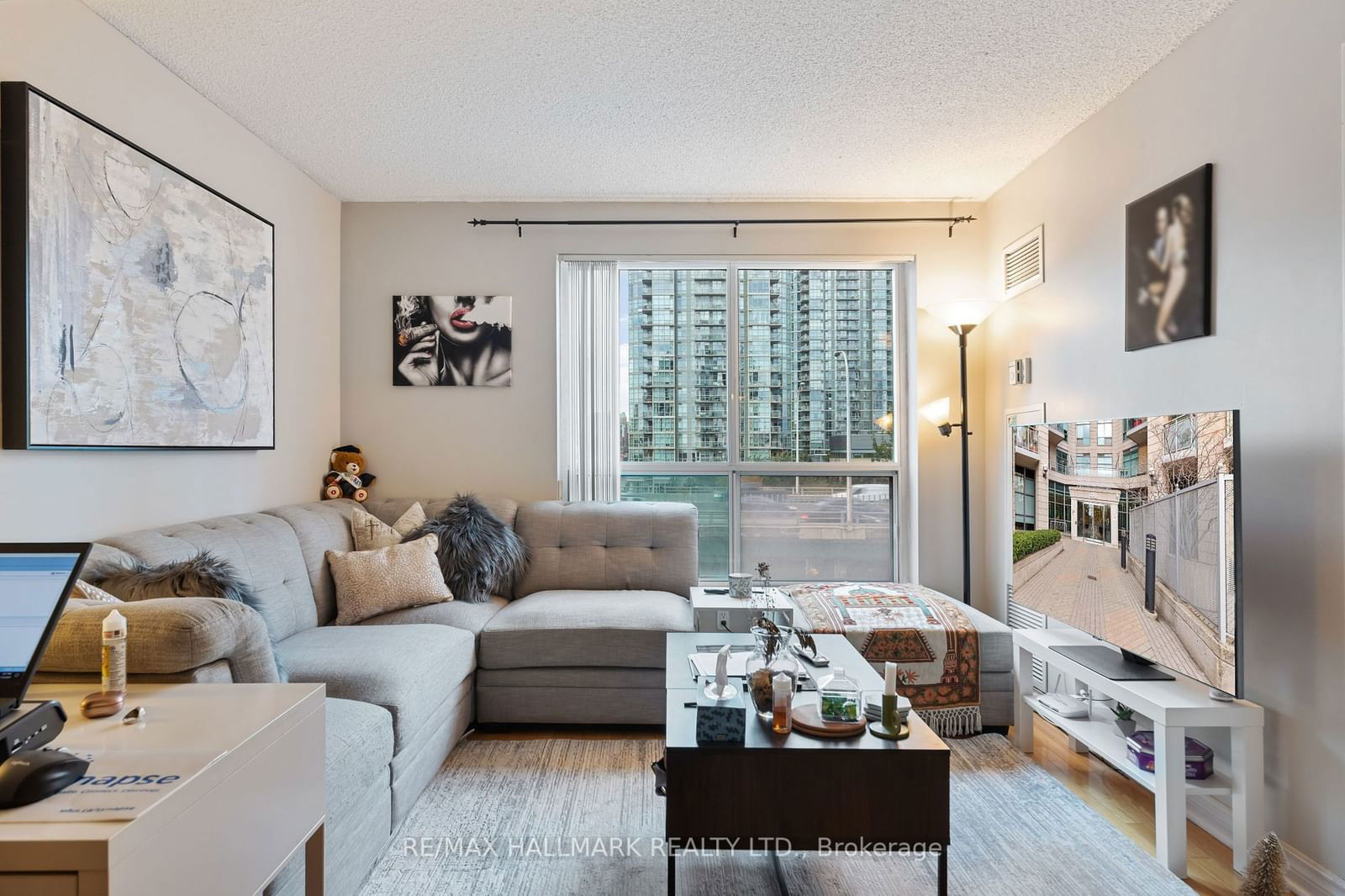 410 Queens Quay W, unit 505 for sale