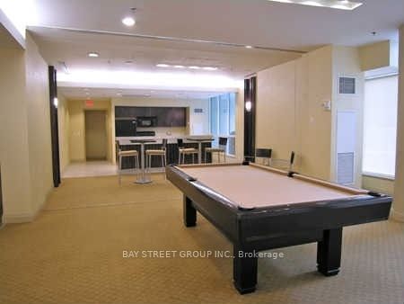 12 Yonge St, unit 2304 for rent