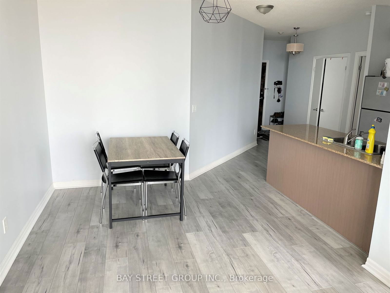 12 Yonge St, unit 2304 for rent