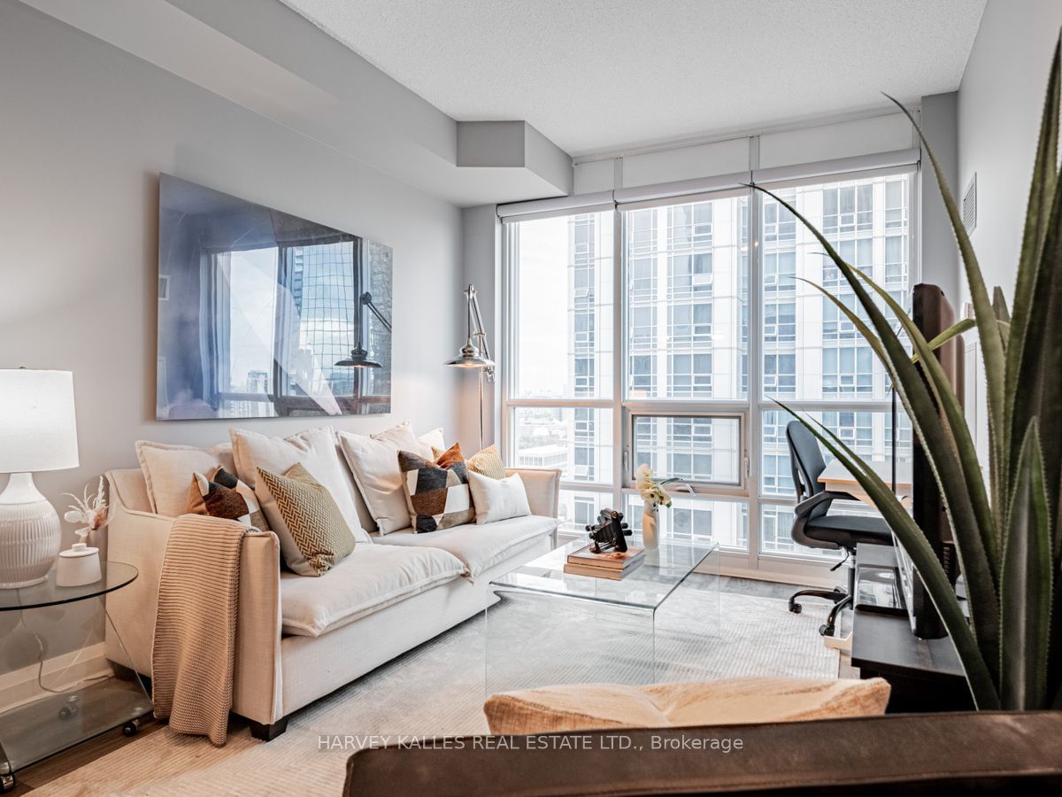 761 Bay St, unit 3313 for sale