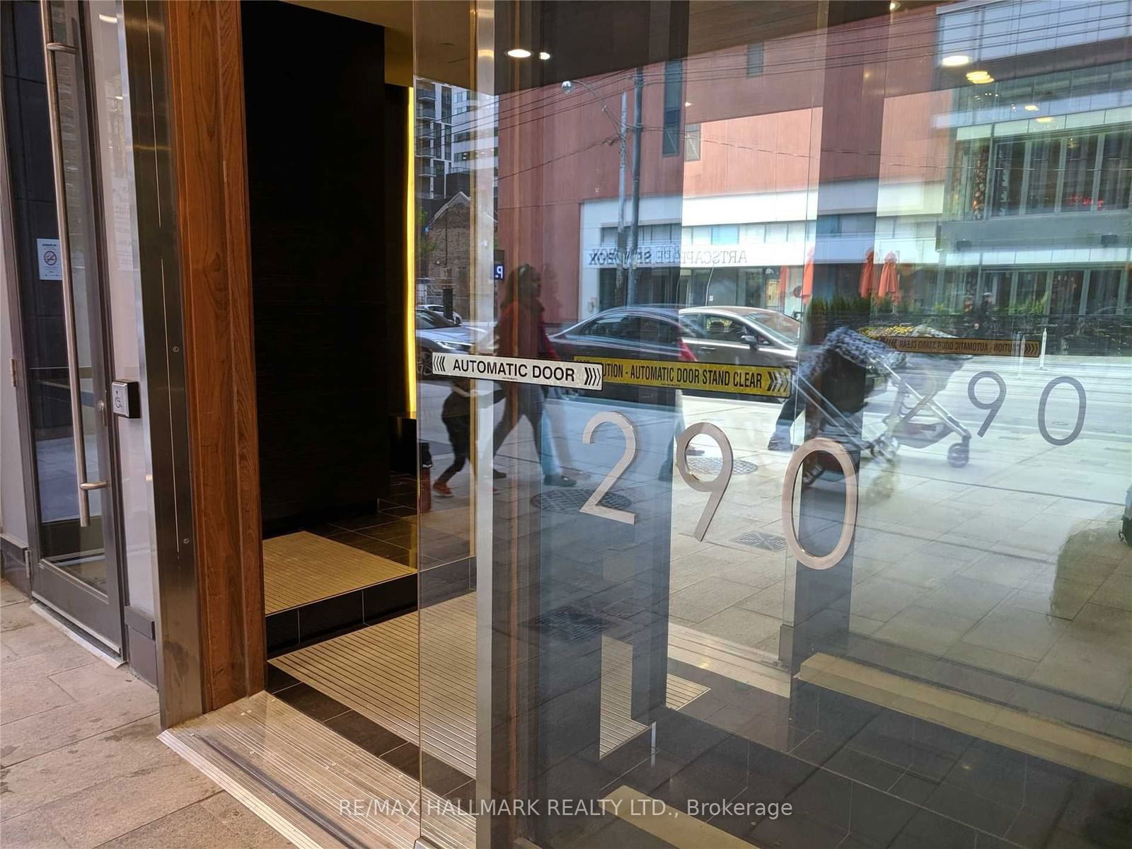 290 Adelaide St W, unit 2403 for rent