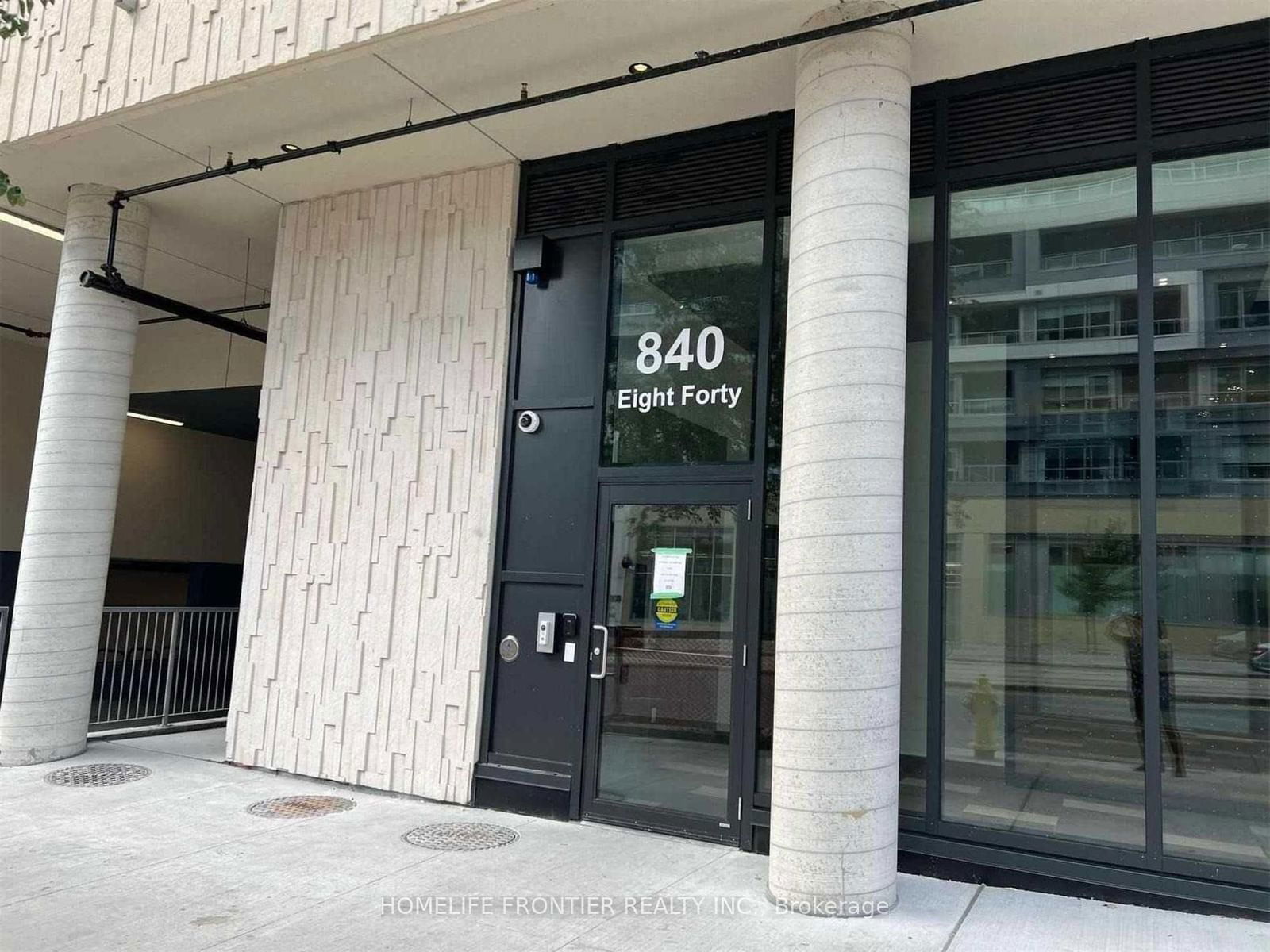 840 St Clair Ave W, unit 419 for rent