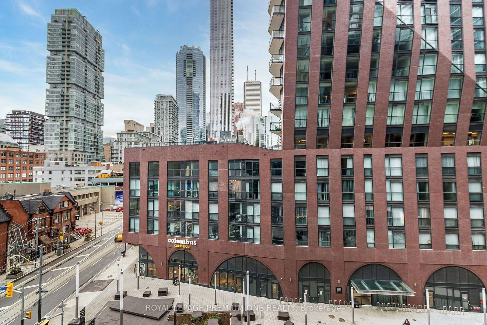 295 Adelaide St, unit 606 for sale