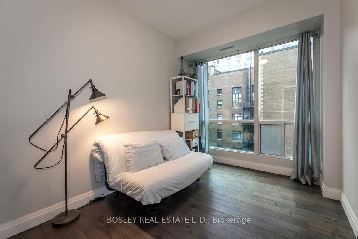 7 King St E, unit 1710 for rent