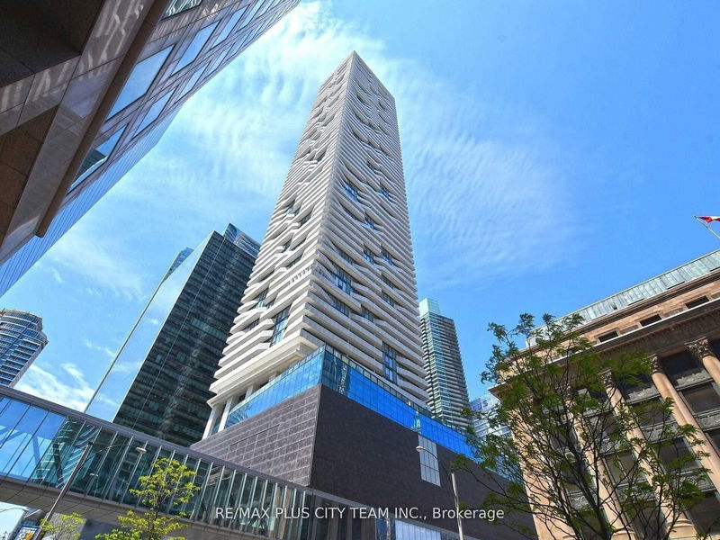 88 Harbour St, unit 4703 for rent