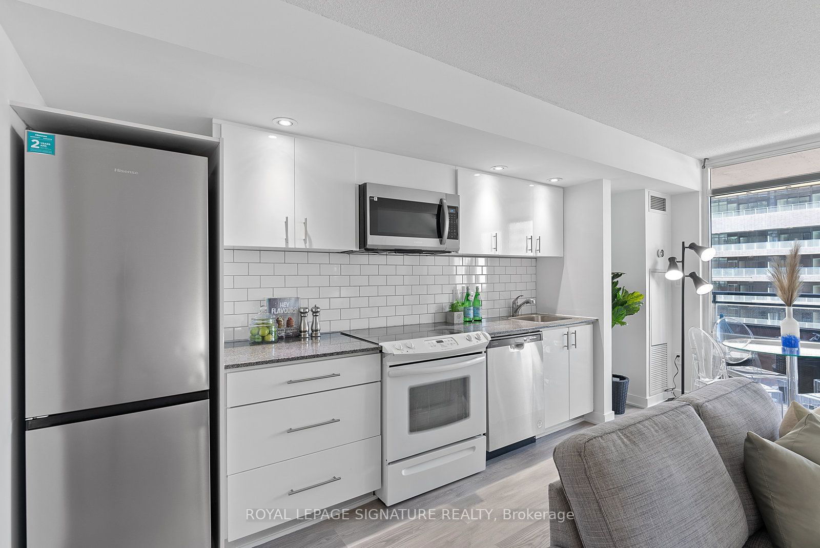 4K Spadina Ave, unit 917 for rent