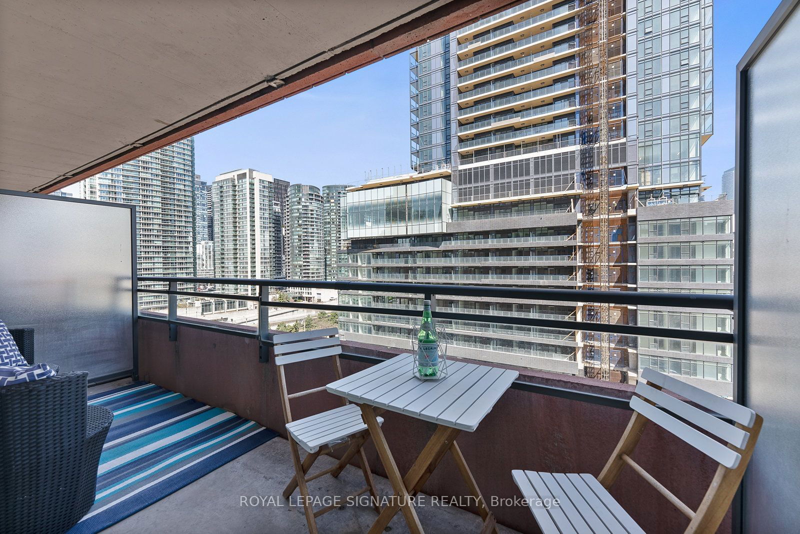 4K Spadina Ave, unit 917 for rent