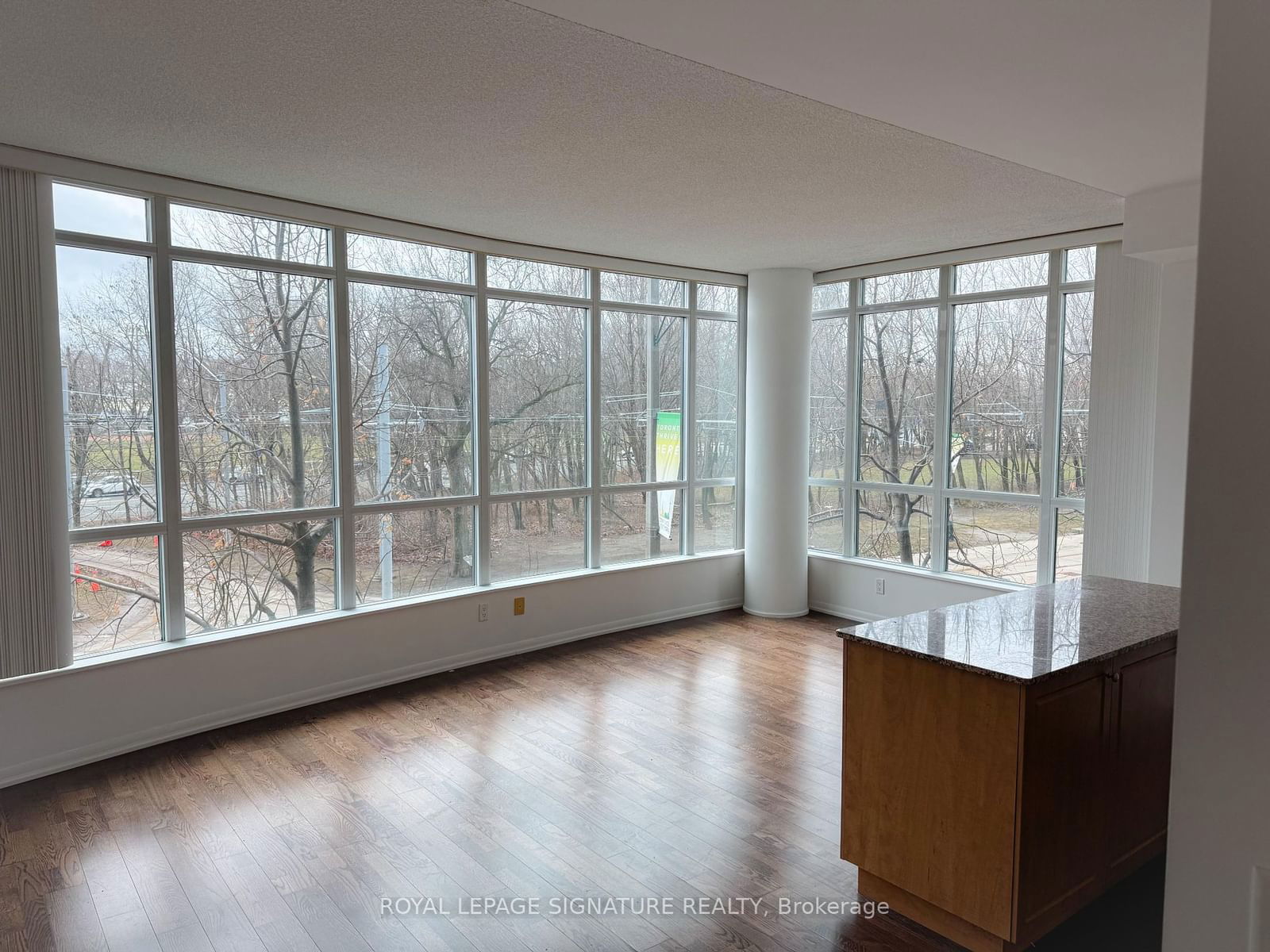 215 Fort York Blvd, unit 209 for rent