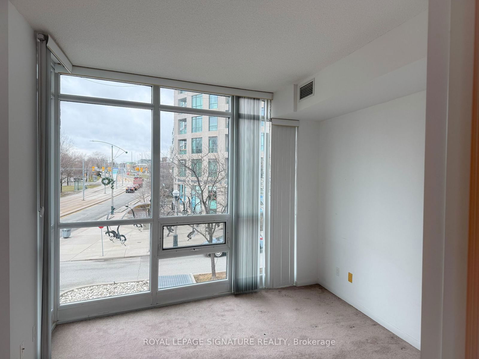 215 Fort York Blvd, unit 209 for rent