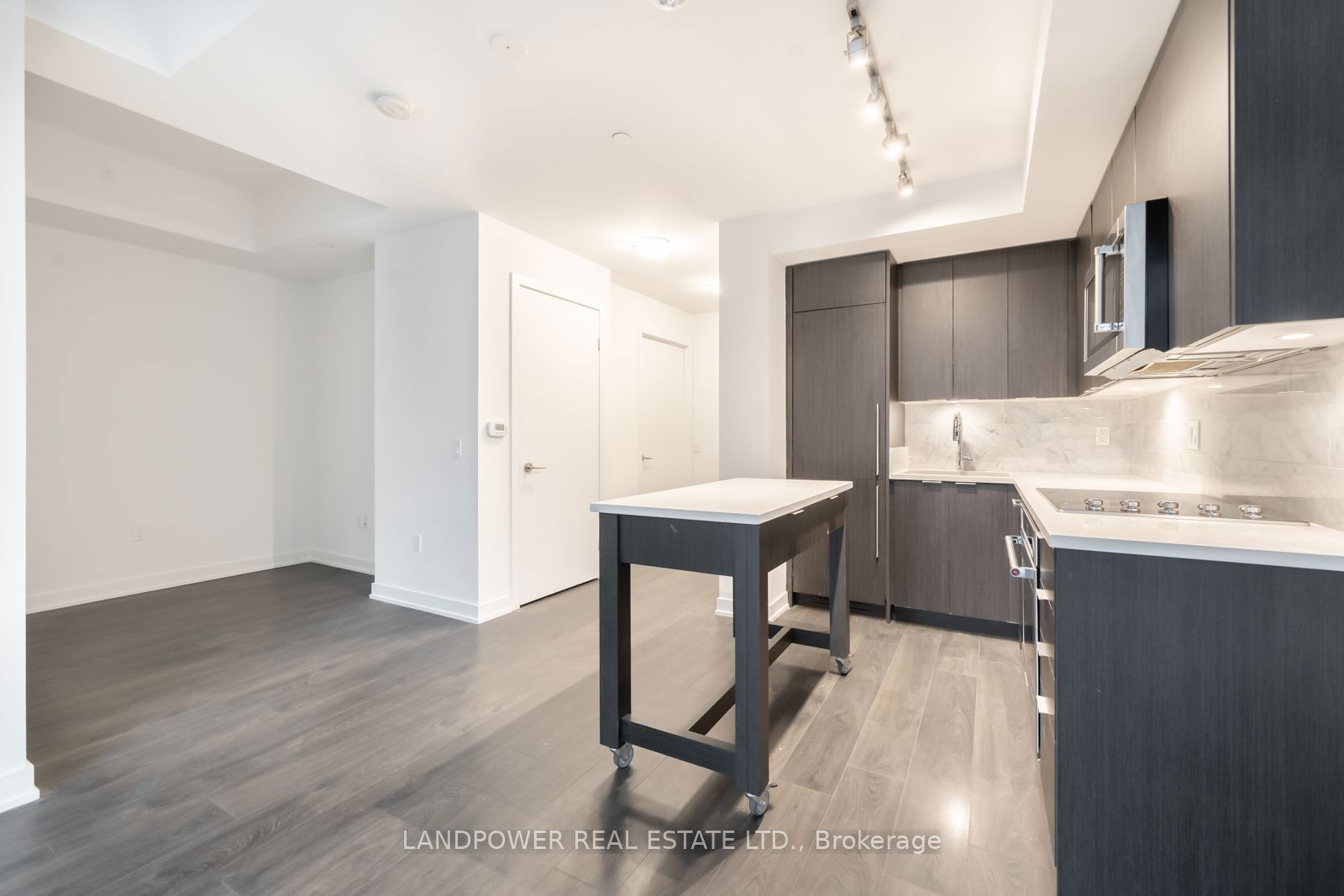 38 Iannuzzi St, unit 741 for rent