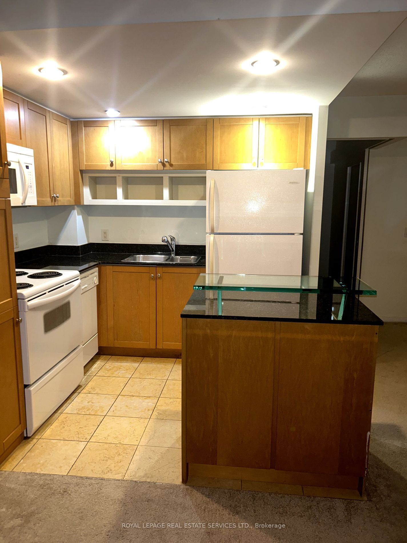 8 York St, unit 408 for rent